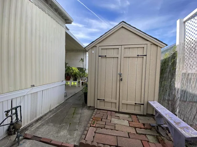 4932 Old Cliffs Rd., San Diego, California 92120