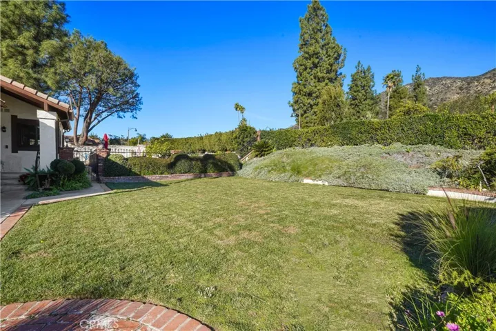 485 Wedgewood Court, Duarte, California 91010
