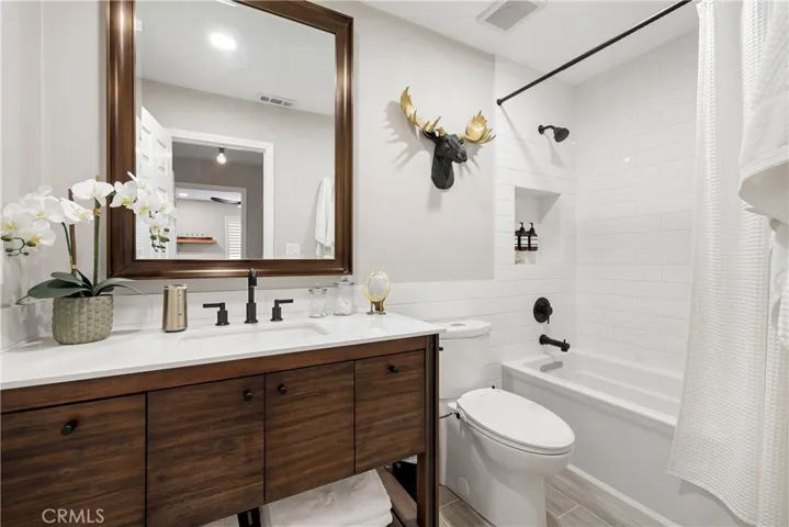 36 Town And Country Road, Phillips Ranch, California 91766