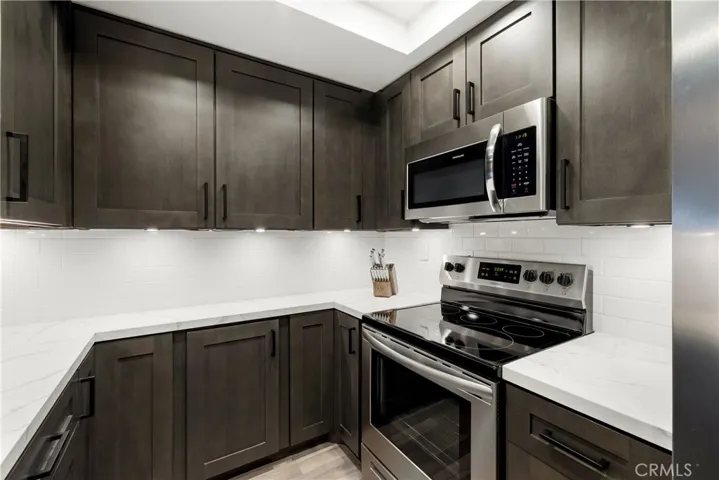 36 Town And Country Road, Phillips Ranch, California 91766