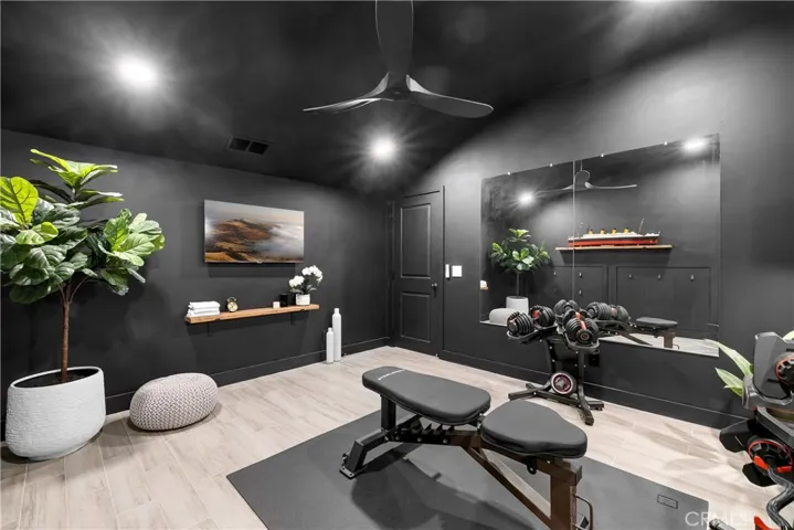 36 Town And Country Road, Phillips Ranch, California 91766