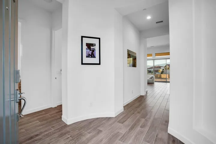 31 Chablis, Rancho Mirage, California 92270