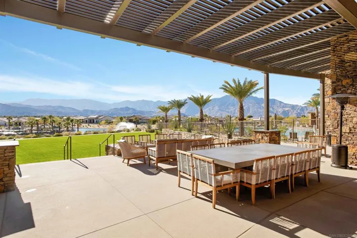 31 Chablis, Rancho Mirage, California 92270