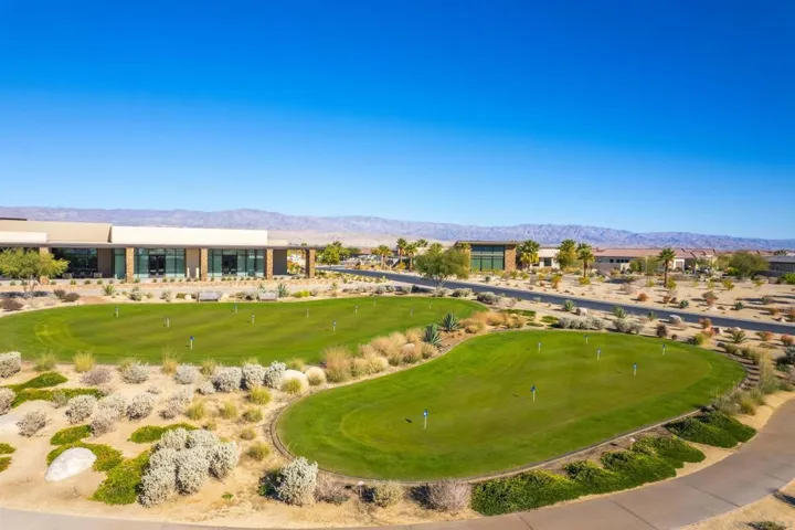31 Chablis, Rancho Mirage, California 92270
