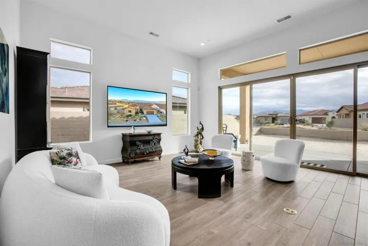 31 Chablis, Rancho Mirage, California 92270