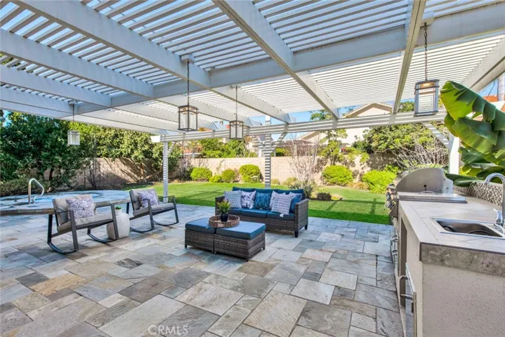 9167 Mcbride River Avenue, Fountain Valley, California 92708