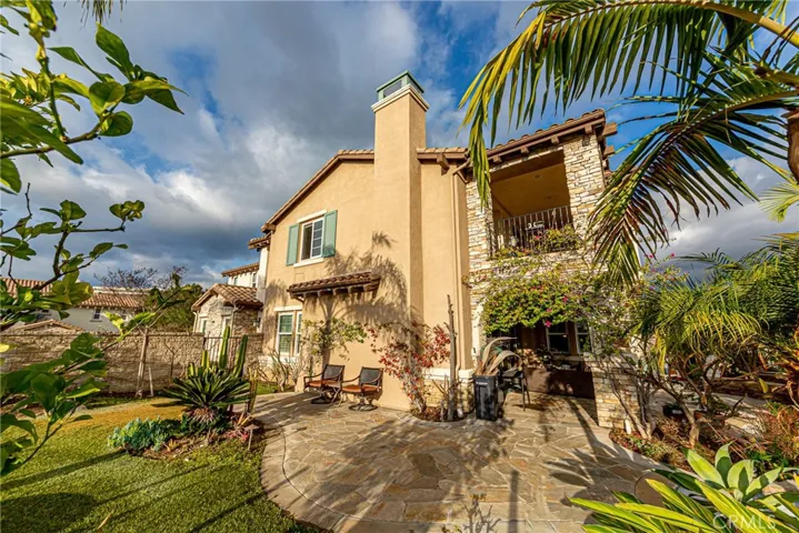 17872 Via Roma, Yorba Linda, California 92886