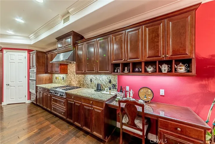 17872 Via Roma, Yorba Linda, California 92886