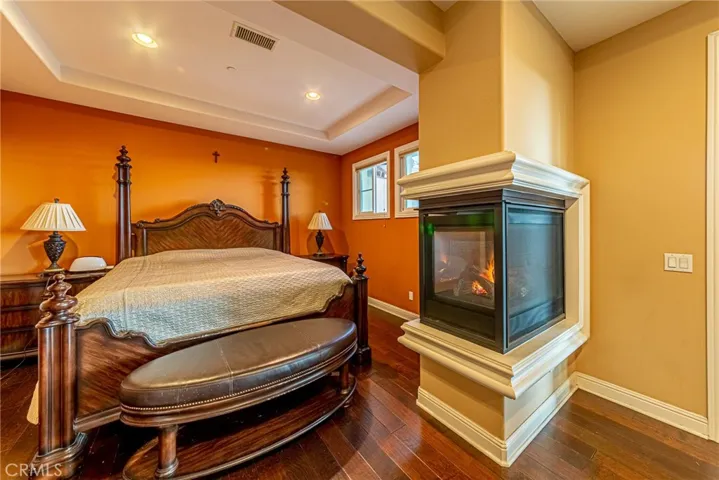 17872 Via Roma, Yorba Linda, California 92886