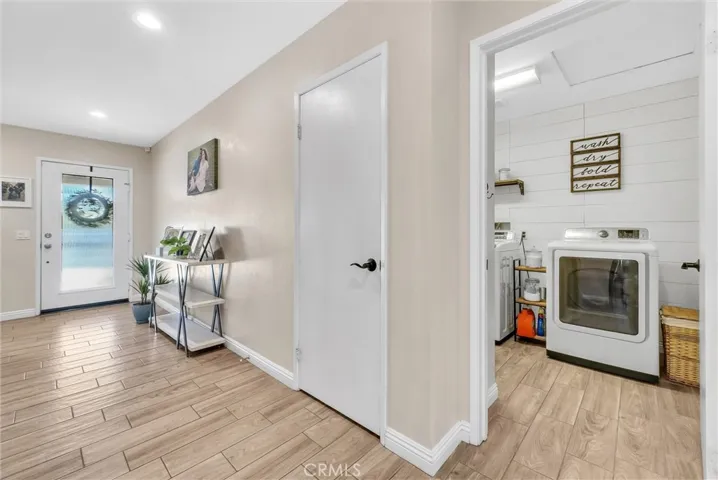 674 Nihal Court, Perris, California 92571