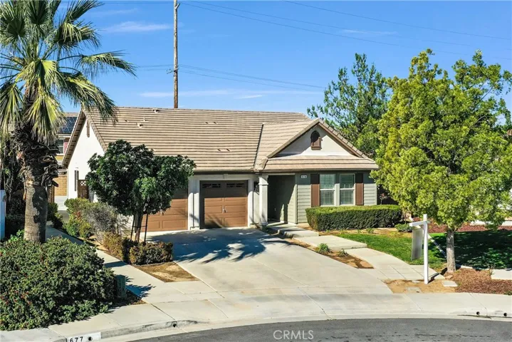 674 Nihal Court, Perris, California 92571