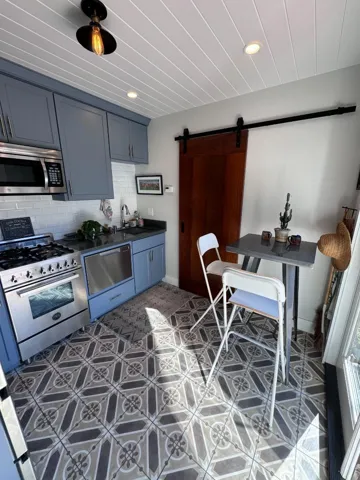 1310 W Cliff Drive, Santa Cruz, California 95060