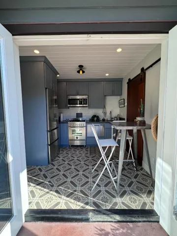 1310 W Cliff Drive, Santa Cruz, California 95060
