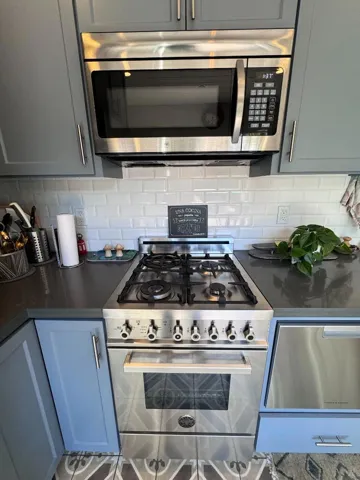 1310 W Cliff Drive, Santa Cruz, California 95060