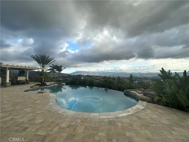 4100 Cassia Lane, Yorba Linda, California 92886