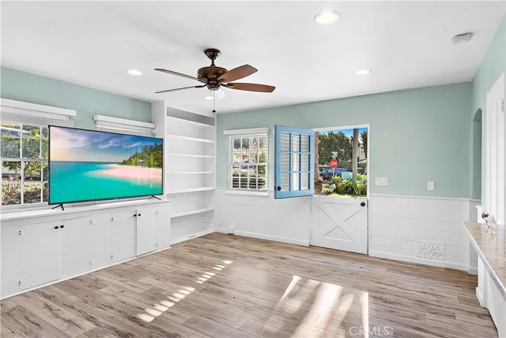 592 Park Avenue, Laguna Beach, California 92651