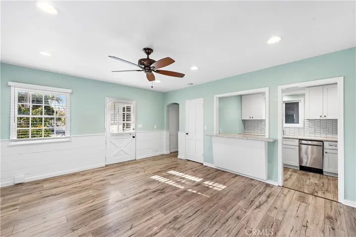 592 Park Avenue, Laguna Beach, California 92651