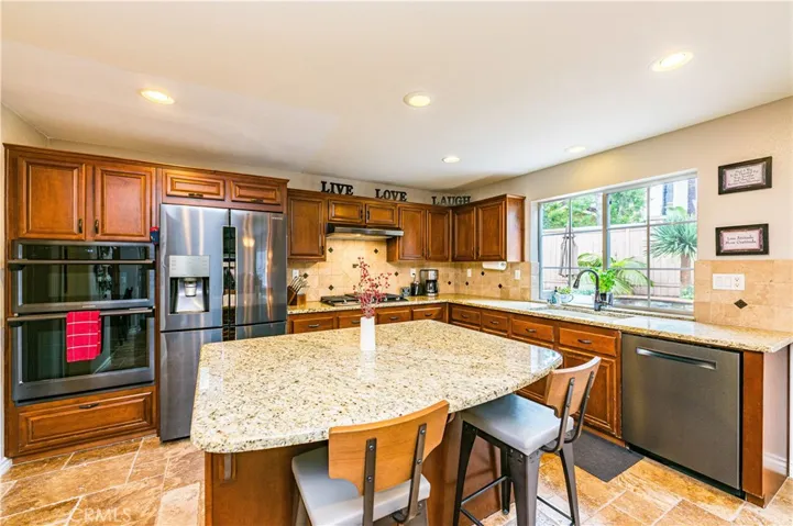 4247 Alta Vista Court, Oceanside, California 92057