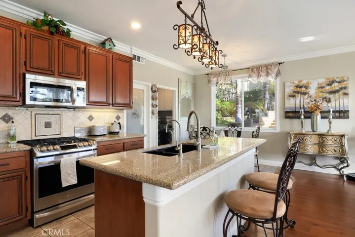 31609 Ridgecrest Drive, Lake Elsinore, California 92532