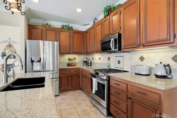 31609 Ridgecrest Drive, Lake Elsinore, California 92532