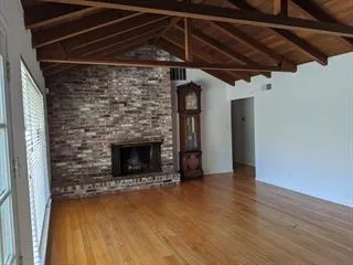 910 Parma Way, Los Altos, California 94024