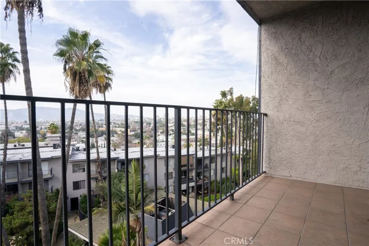 1517 E Garfield Avenue 110, Glendale, California 91205