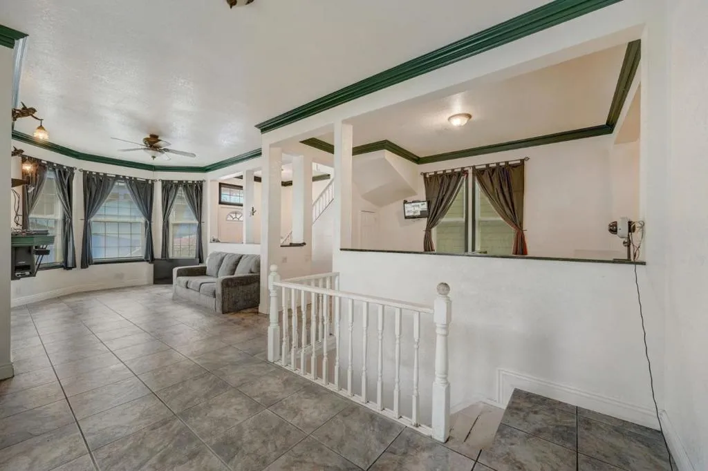 2731 E 11th Street, Oakland, California 94601 home-pic-6