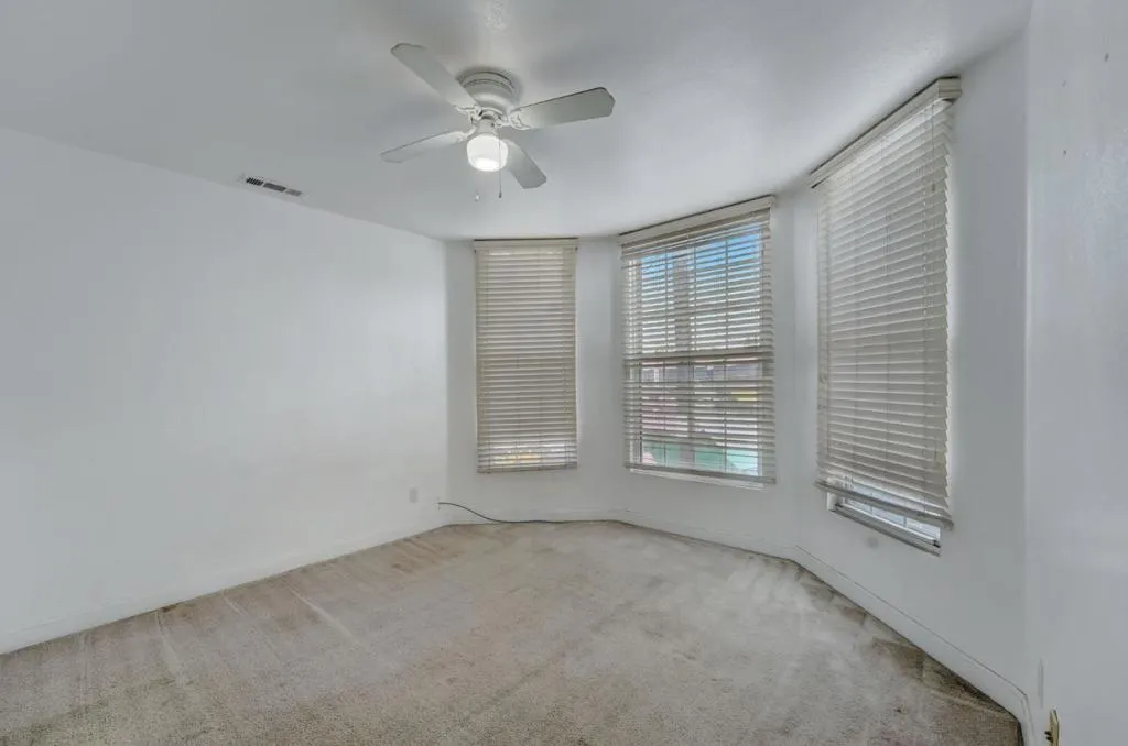 2731 E 11th Street, Oakland, California 94601 home-pic-23