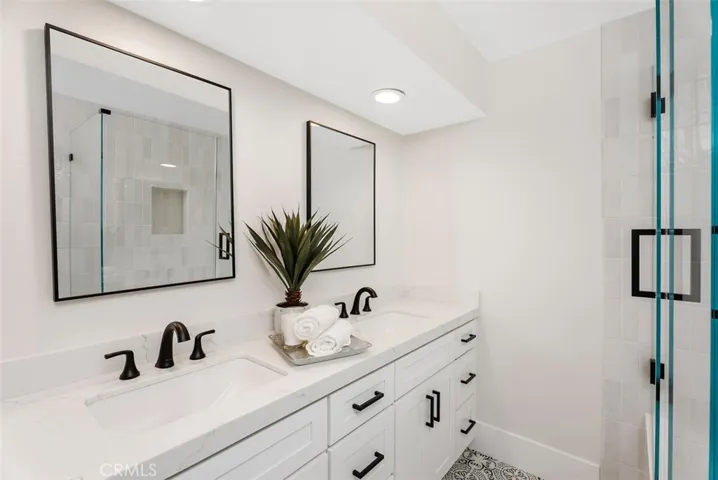 5245 E Gatewood Lane, Anaheim Hills, California 92807