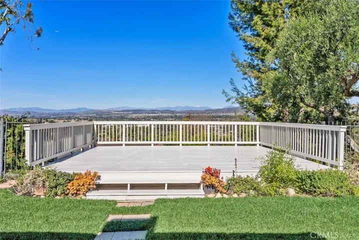 5245 E Gatewood Lane, Anaheim Hills, California 92807