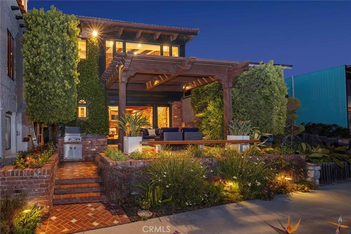 5661 E Corso Di Napoli, Long Beach, California 90803