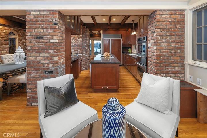 5661 E Corso Di Napoli, Long Beach, California 90803