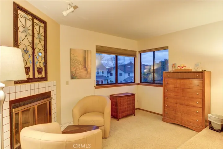 Primary Bedroom -Sitting Area