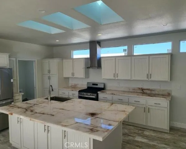 20 Dover Drive, Northridge, California 91324