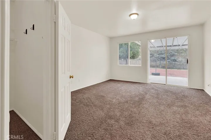21068 Creekside Drive, Lake Elsinore, California 92532