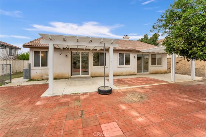 21068 Creekside Drive, Lake Elsinore, California 92532