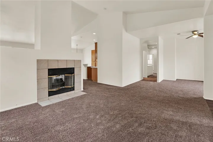 21068 Creekside Drive, Lake Elsinore, California 92532