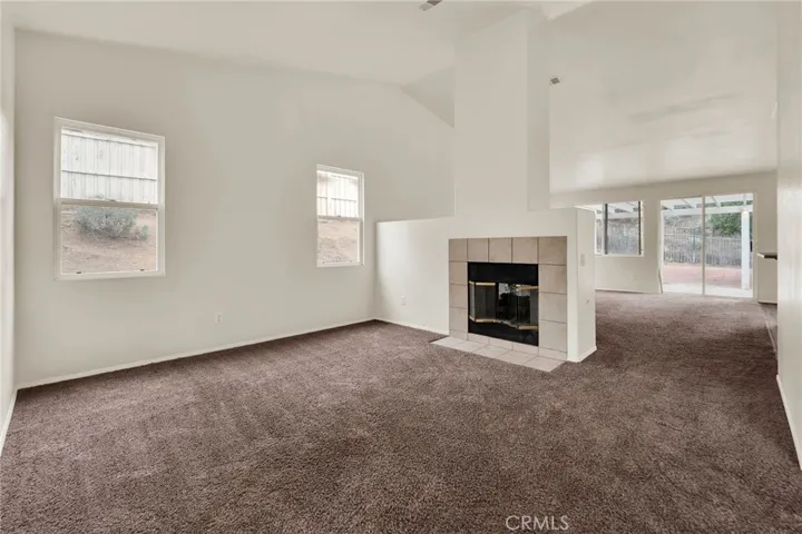 21068 Creekside Drive, Lake Elsinore, California 92532