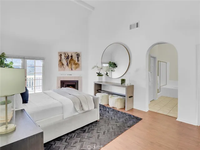 32130 Canyon Crest Court, Westlake Village, California 91361