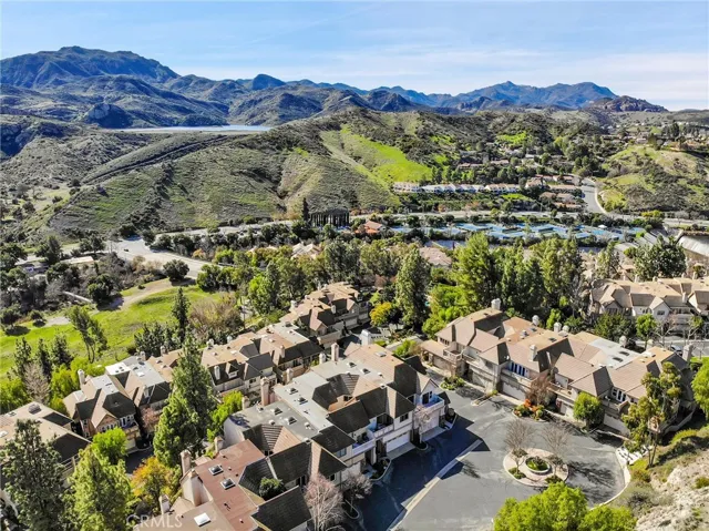 32130 Canyon Crest Court, Westlake Village, California 91361