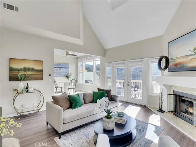 32130 Canyon Crest Court, Westlake Village, California 91361