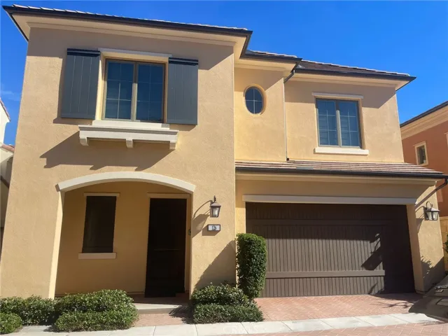 126 Lomita, Irvine, California 92618