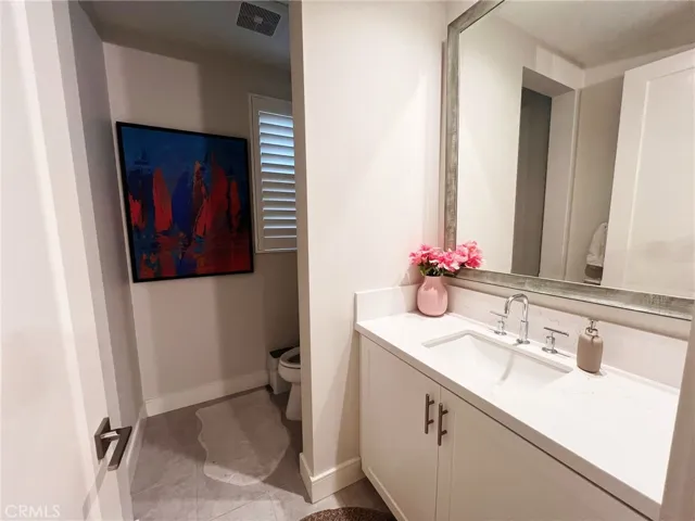 126 Lomita, Irvine, California 92618