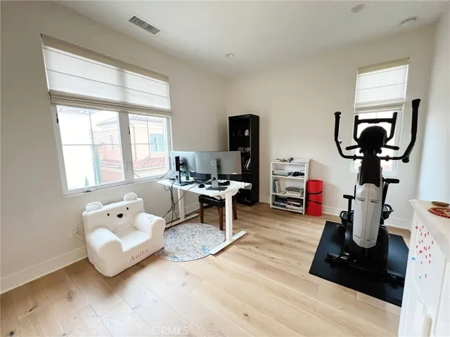 126 Lomita, Irvine, California 92618