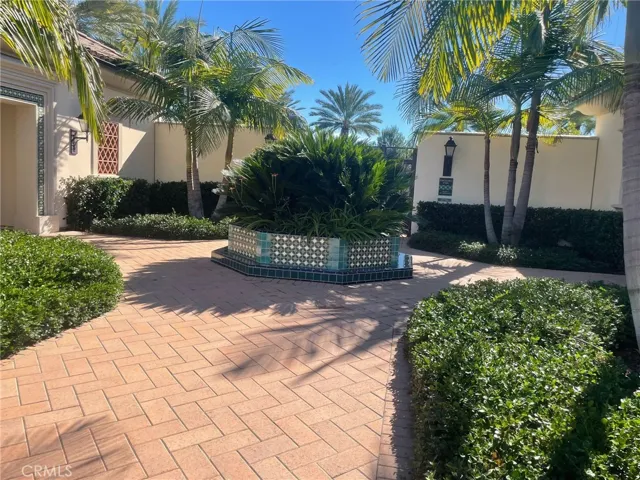 126 Lomita, Irvine, California 92618