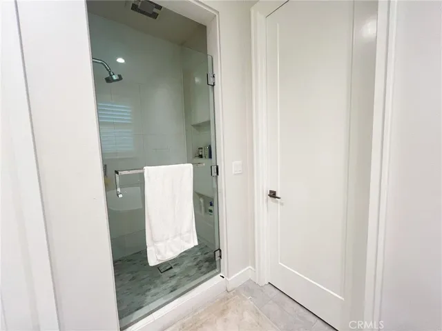 126 Lomita, Irvine, California 92618
