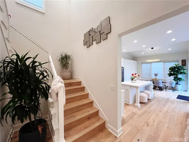 126 Lomita, Irvine, California 92618