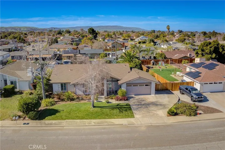 4709 Tiffany Park Circle, Santa Maria, California 93455