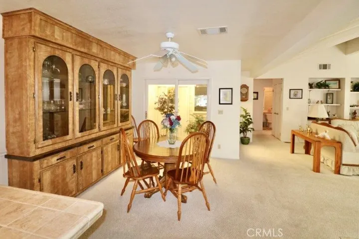 2621 Park Lake 197, Santa Ana, California 92705