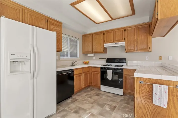19971 Caraway Lane, Riverside, California 92508